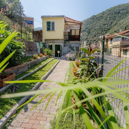 Dom wakacyjny House With Garden, Two Recco
